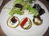Fonds d artichaut, ch�vre, pesto, tomates confites
