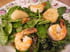 Salade de pousses d �pinards et de fruits de mer