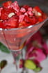 Soupe de fraises au cidre et pralines roses