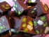 Bouch�es de chocolat aux pistaches caram�lis�es