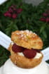 Profiteroles fruit�es au pandan et au chocolat blanc