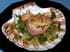 Coquilles Saint-Jacques au serrano et compote de choux