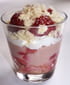 Trifle de fraises � la rose et au chocolat blanc