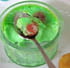Petites cr�mes au pandan et aux griottes