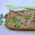 Cake aux petits pois et pignons de pin