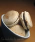 Macarons aux dattes, miel et cannelle