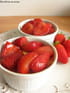 Cr�mes au chocolat blanc et aux fraises caram�lis�es