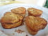 Petits g�teaux "coeur" macarons et p�ches