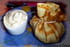 Aum�ni�res de pommes au caramel au beurre sal�