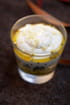 Glace vanille � la mangue, sirop passion