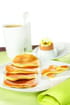 Blinis au Comt�, oeufs � la coque