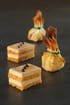 Foie gras au pain d��pices fa�on op�ra et bonbon croustillant
