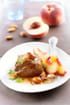 M�daillons de veau aux p�ches