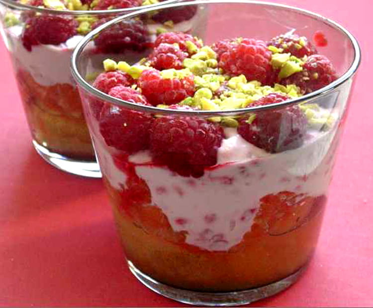 Recette de Dessert express framboise et pamplemousse la recette facile