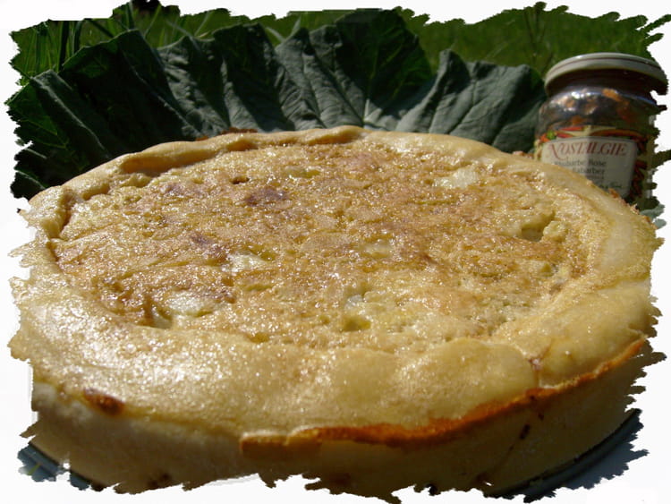 Clafoutarte à la rhubarbe : la recette facile Clafoutarte à la rhubarbe : la recette facile